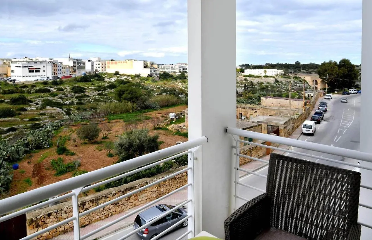 Valley Of Honey Apartment Mosta