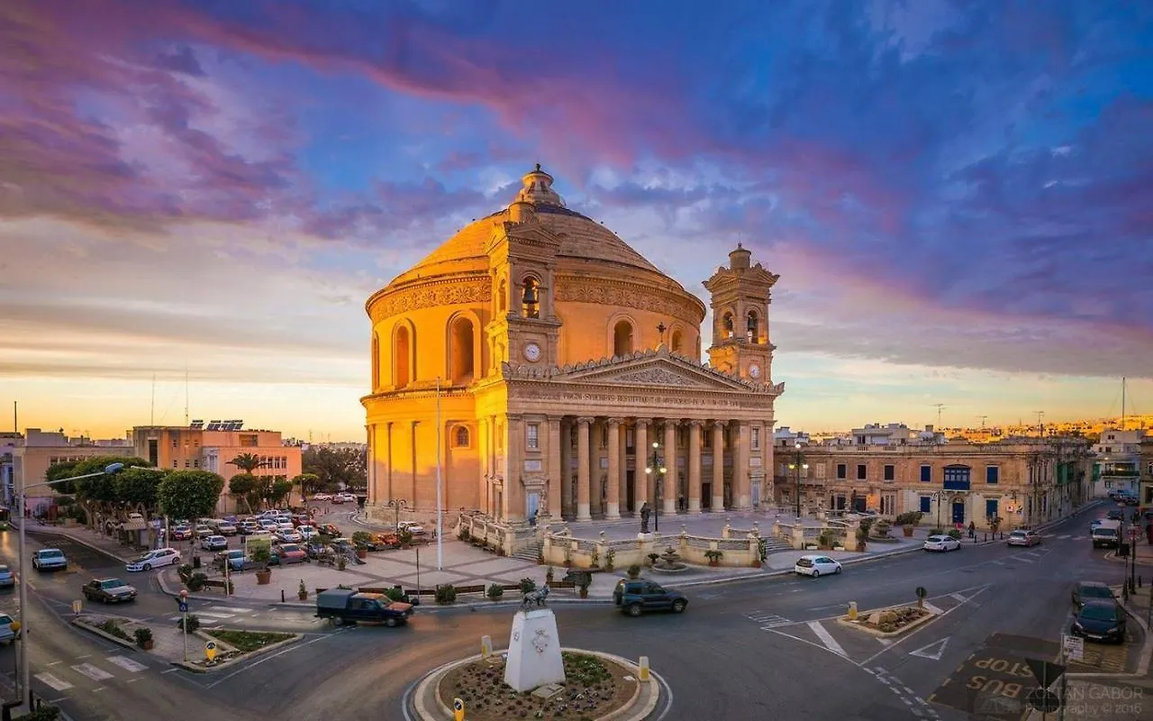 Valley Of Honey Apartment Mosta